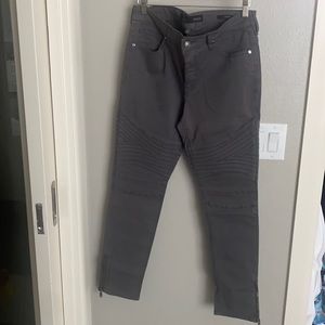 Men’s Guess jeans